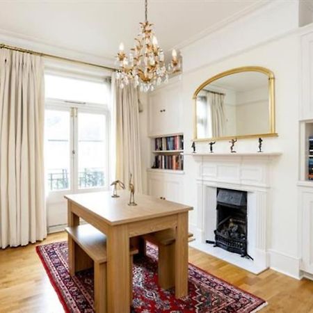 Large 3 Bed Flat In Central Wimbledon London Eksteriør billede