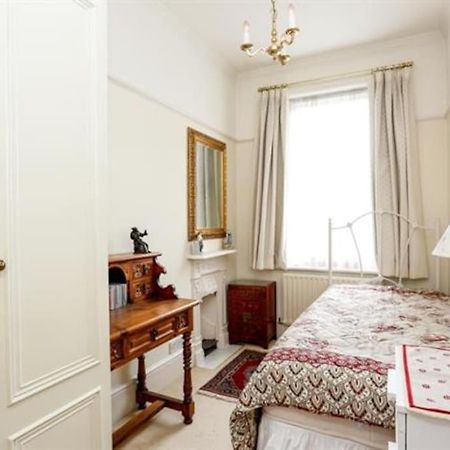 Large 3 Bed Flat In Central Wimbledon London Eksteriør billede